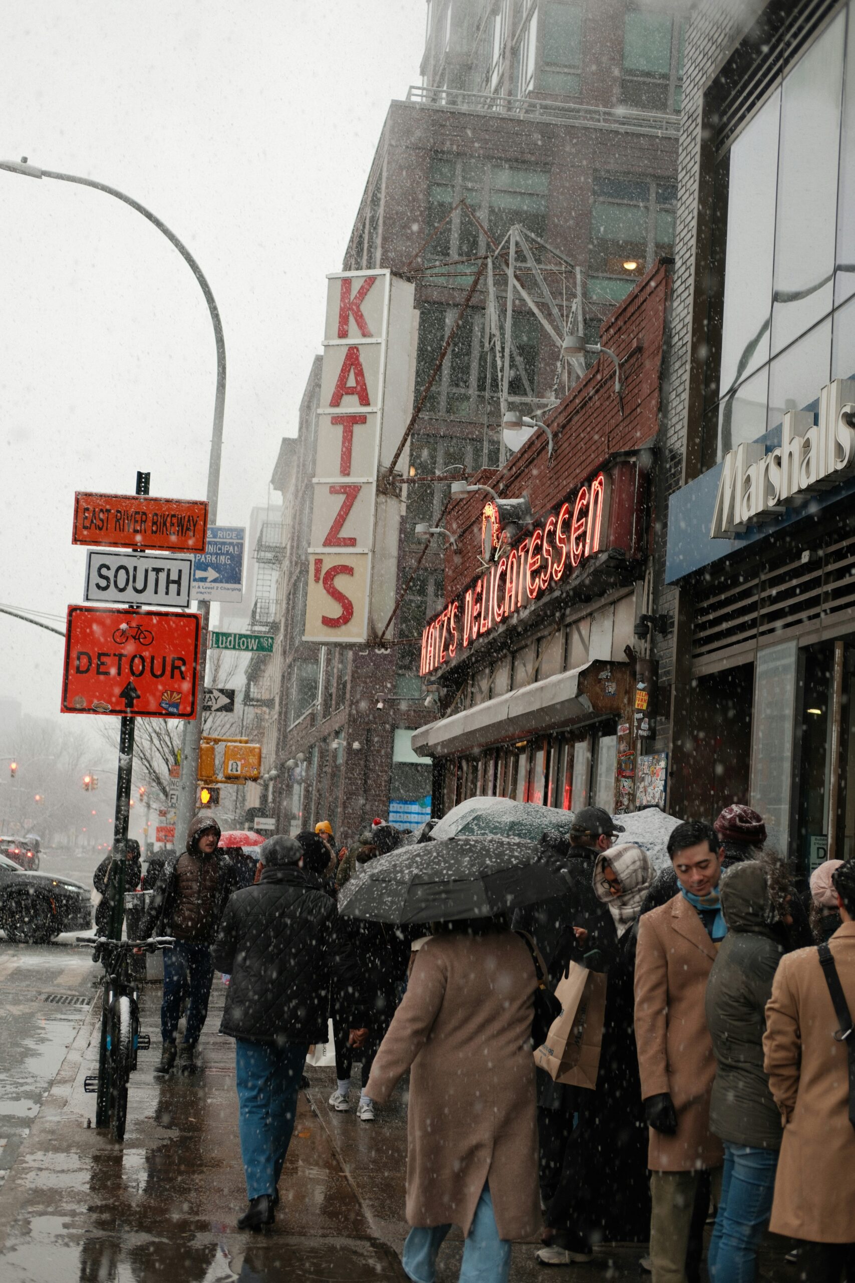 Does Geoffrey Zakarian Have A Restaurant In NYC? Does Geoffrey Zakarian Have A Restaurant In NYC?